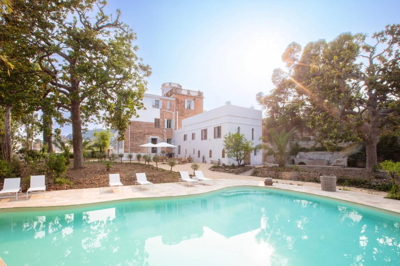 Hotel La Batisse En Blanc *
