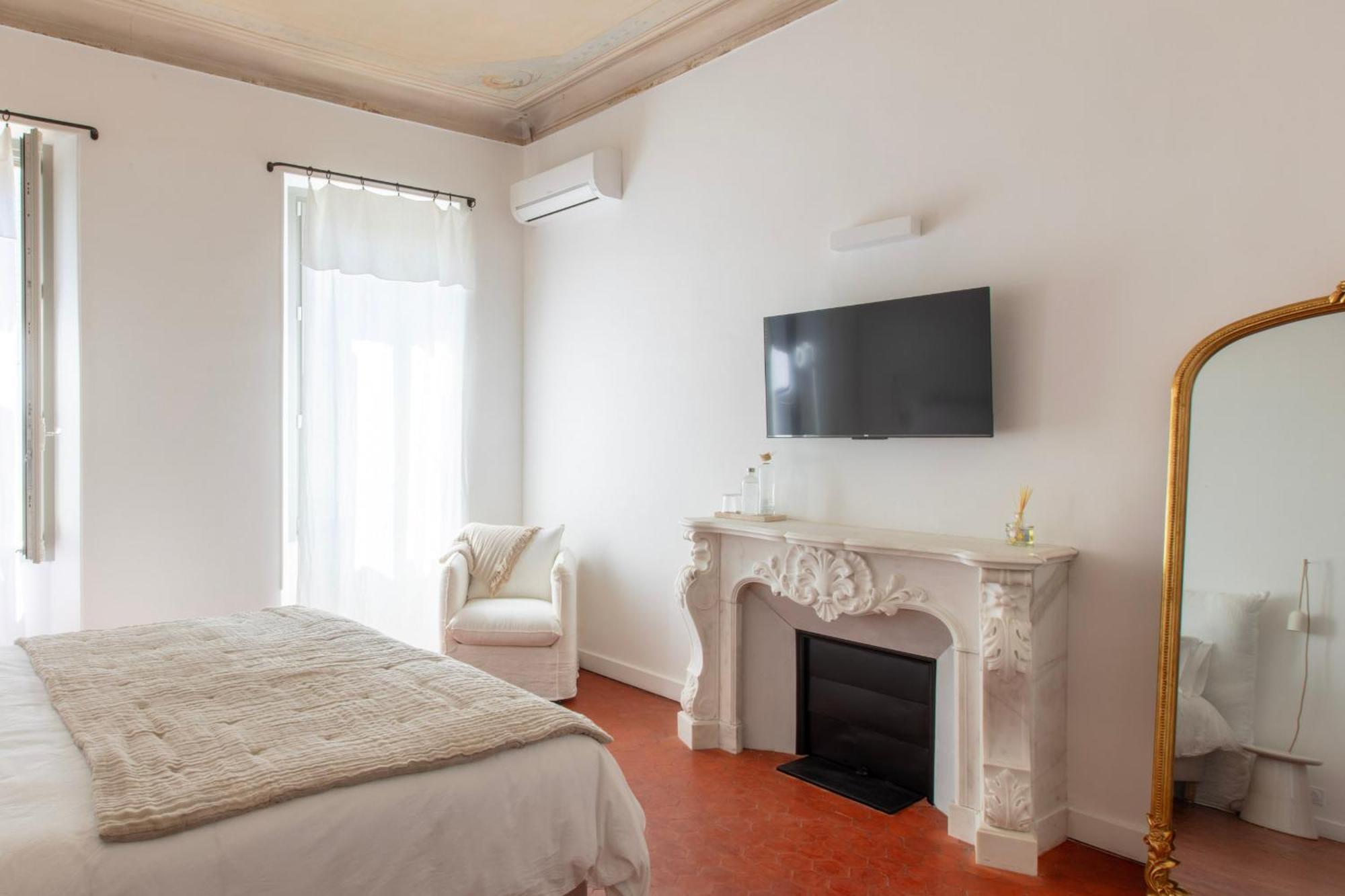 La Batisse En Blanc Hotel
